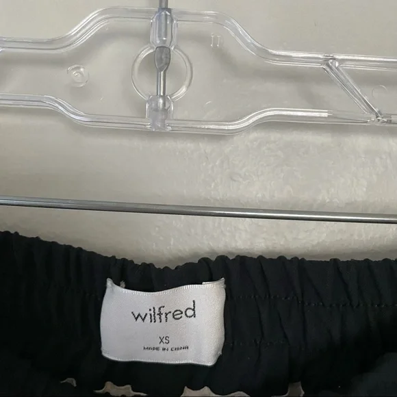 Aritzia Wilfred Buffon Crepe Joggers